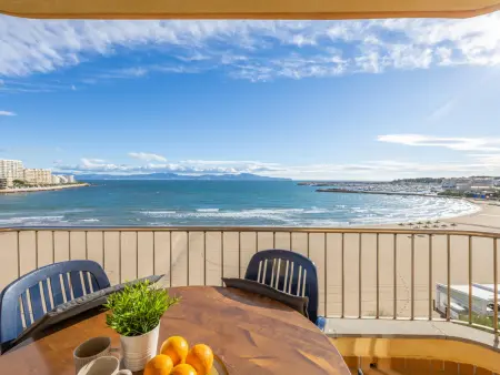 Location appartement à L'Escala, Appartement moderne avec terrasse vue mer à LEscala