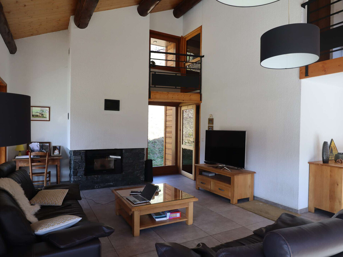 Chalet 150m² 3 chambres, garage et terrasse, Arêches-Beaufort - Photo 1