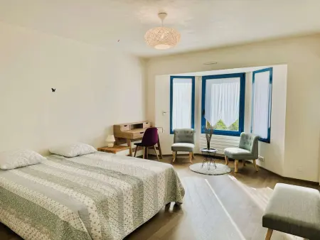 Maison lumineuse La Forêt-Fouesnant proche plage, golf, avec salle de détente et 5 chambres - Photo 9