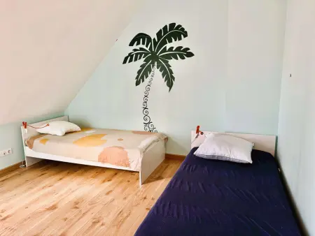 Maison lumineuse La Forêt-Fouesnant proche plage, golf, avec salle de détente et 5 chambres - Photo 16