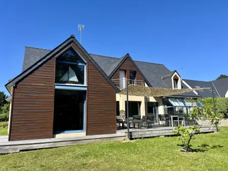 Maison lumineuse La Forêt-Fouesnant proche plage, golf, avec salle de détente et 5 chambres - Photo 25