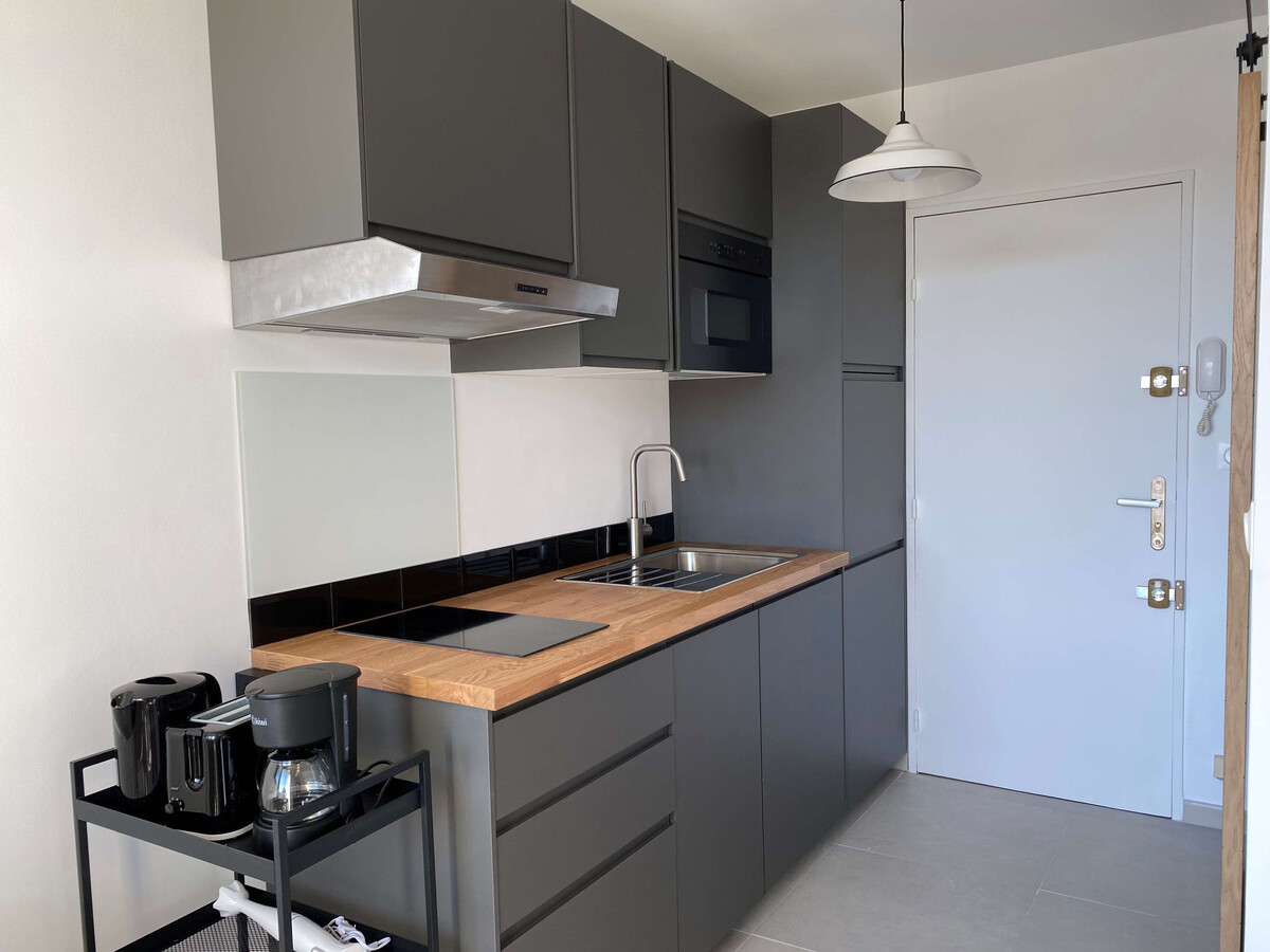 Studio rénové Balaruc-les-Bains, balcon près Thermes - Photo 4