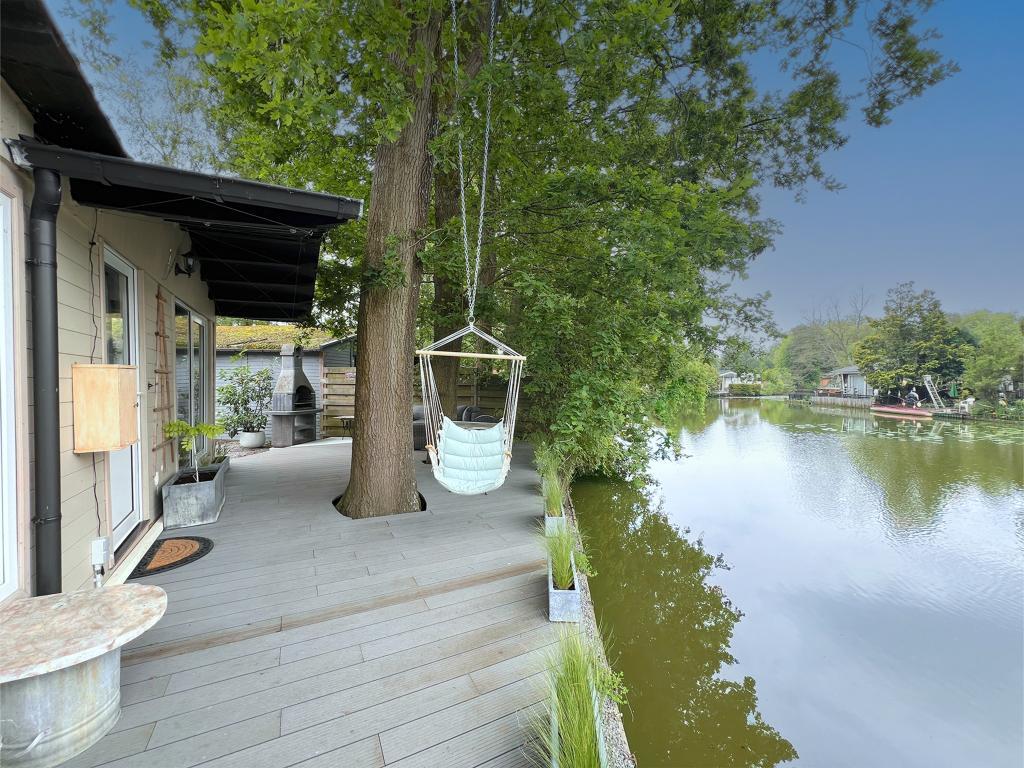 Charlie's Chalet, au bord de l'eau à Geel - Photo 30
