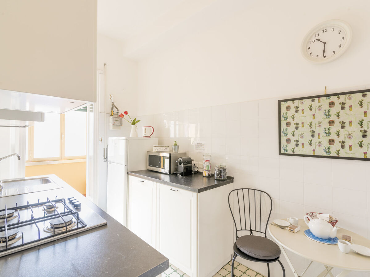 Appartement Renato Roma – 90 m² au 7e étage, balcon - Photo 2