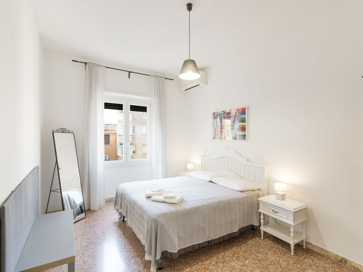 Appartement Renato Roma – 90 m² au 7e étage, balcon - Photo 3