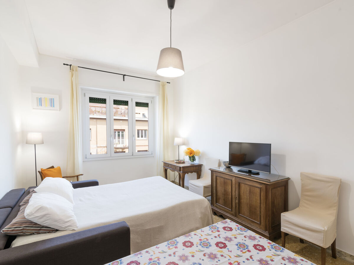 Appartement Renato Roma – 90 m² au 7e étage, balcon - Photo 7