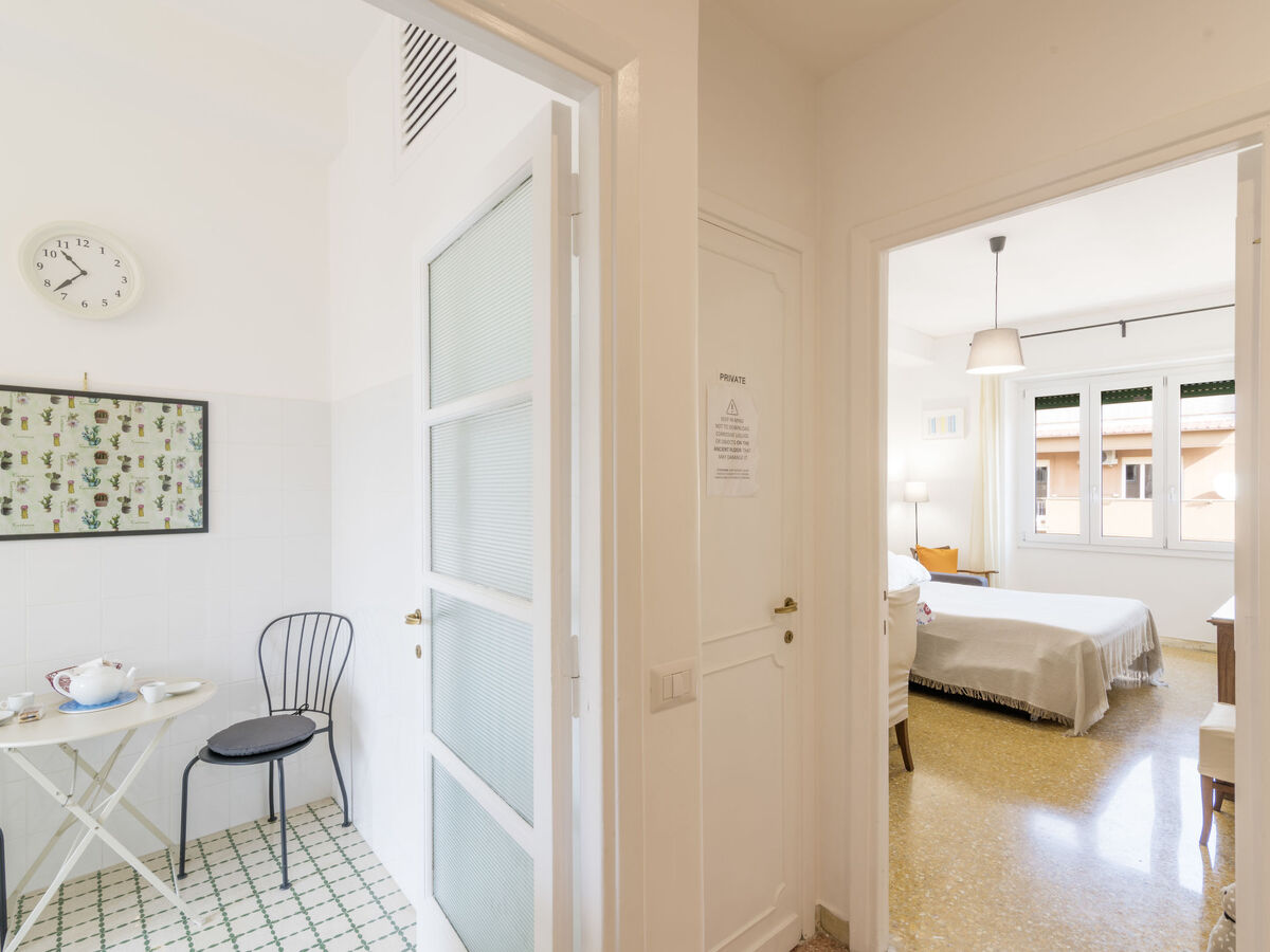 Appartement Renato Roma – 90 m² au 7e étage, balcon - Photo 10
