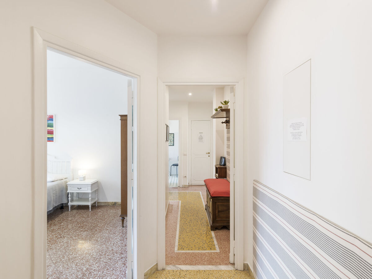 Appartement Renato Roma – 90 m² au 7e étage, balcon - Photo 11