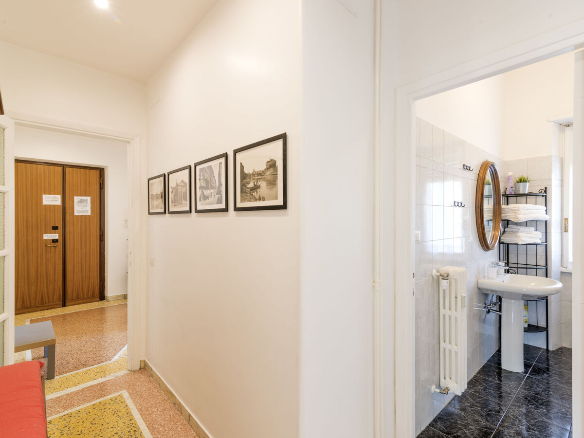 Appartement Renato Roma – 90 m² au 7e étage, balcon - Photo 14