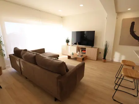 Bel appartement rénové à Puerto de Sagunto, 3 chambres, climatisation, proche plage - Photo 7