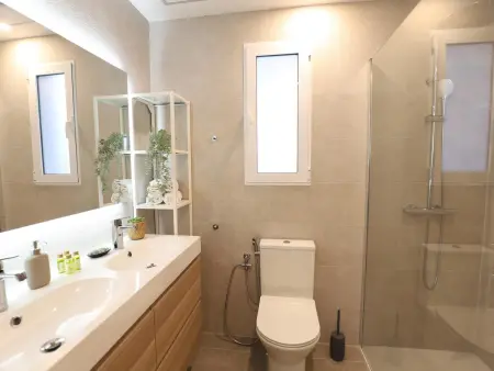 Bel appartement rénové à Puerto de Sagunto, 3 chambres, climatisation, proche plage - Photo 23