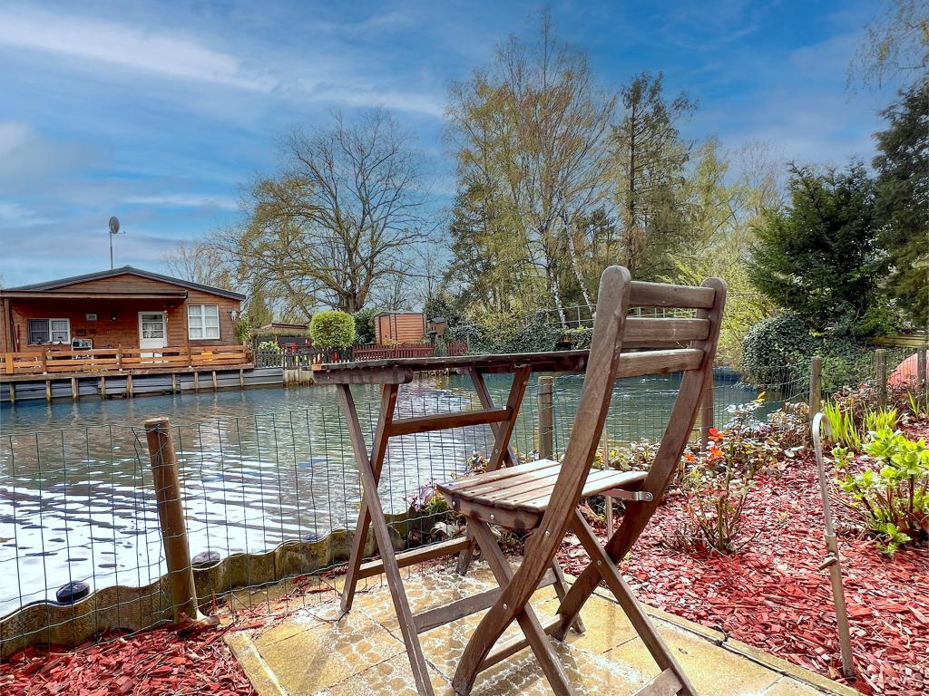 Fonnies Chalet – Geel, au bord du lac avec terrasse pêche - Photo 18