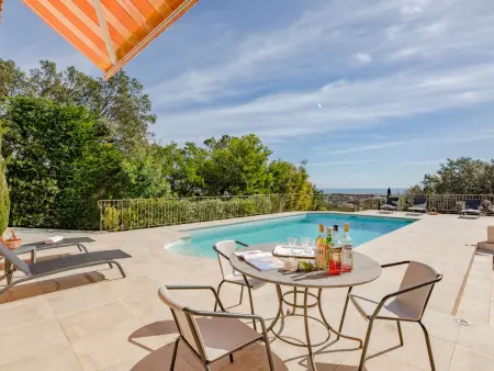 Le Chardin, maison 115 m² avec piscine à Saint Aygulf : photo 4