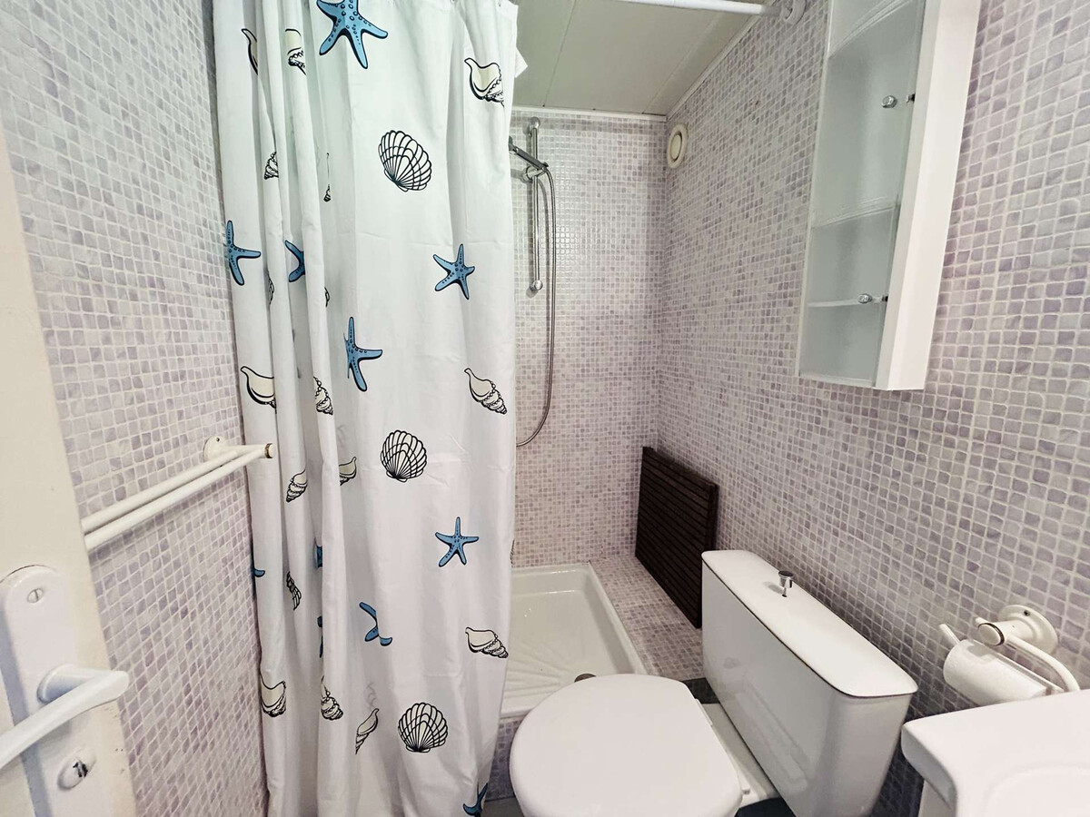 Studio rénové Cap d'Agde avec accès plage - Photo 8