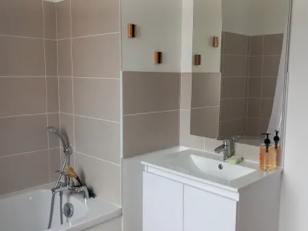 Maison neuve 2024, 85m², 2,4 km plage, vélos gratuits - Photo 12