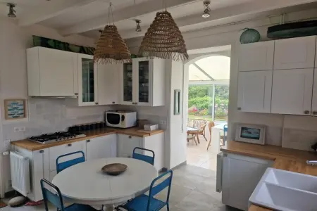 Holiday home in Plougasnou Baie de Morlaix, Maison à Primel près de plage de sable - Photo 7