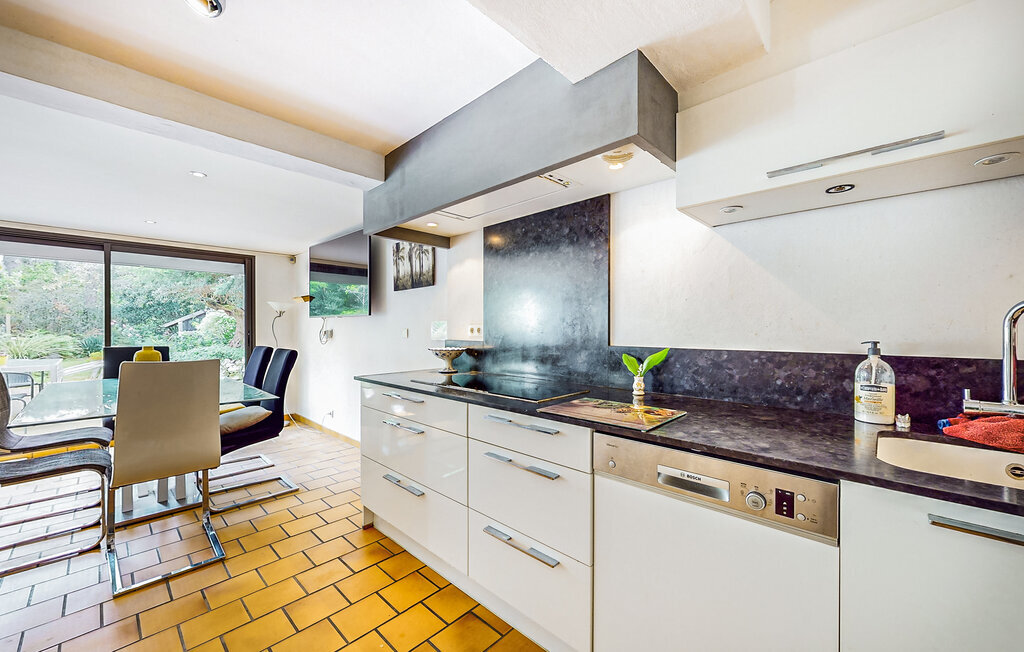 Maison 130 m² en forêt, accès direct pistes cyclables - Photo 14
