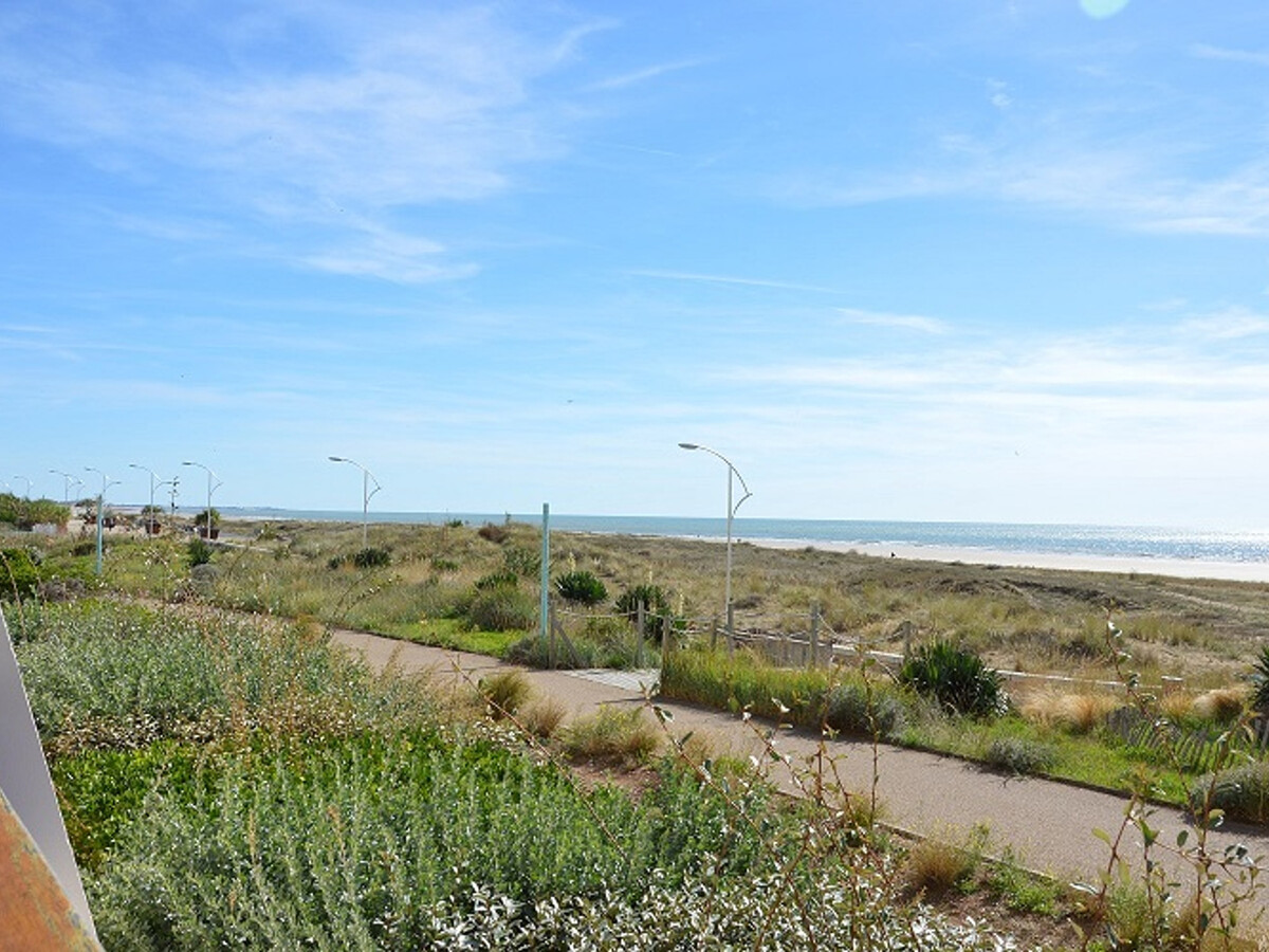 Marina – Appartement 55m² face mer avec balcon - Photo 2