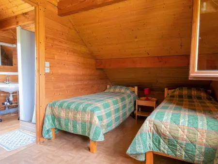 Cottage du Lac, Location Chalet 5 personnes à Camps Saint Mathurin Léobazel - Photo 9