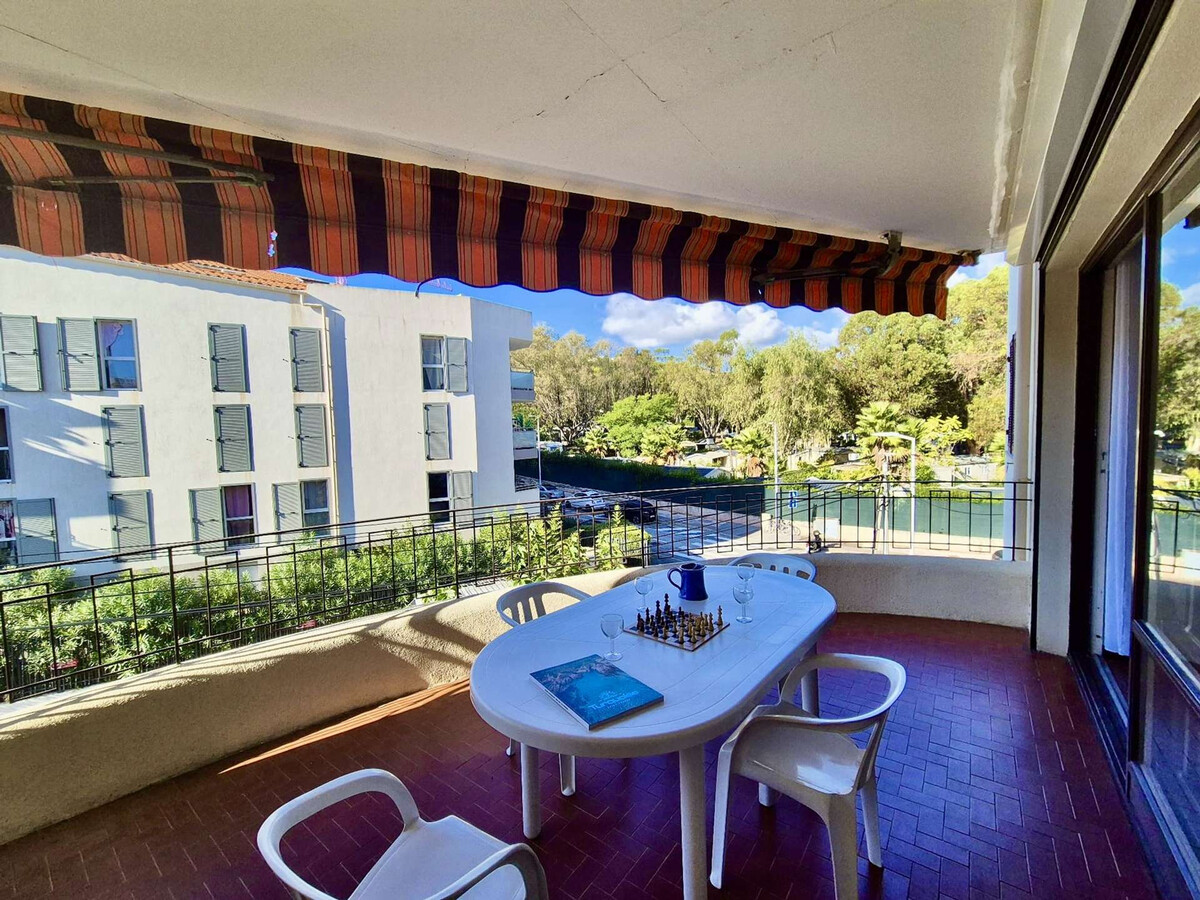 Appartement 2 chambres avec terrasse et parking à Cavalaire - Photo 16