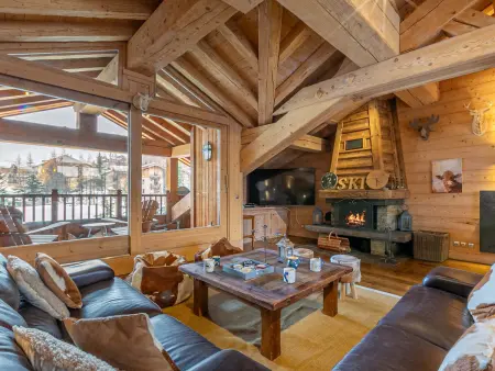 Chalet de Standing avec Cheminée et Sauna, Proche du Centre de Val-d'Isère - Photo 3