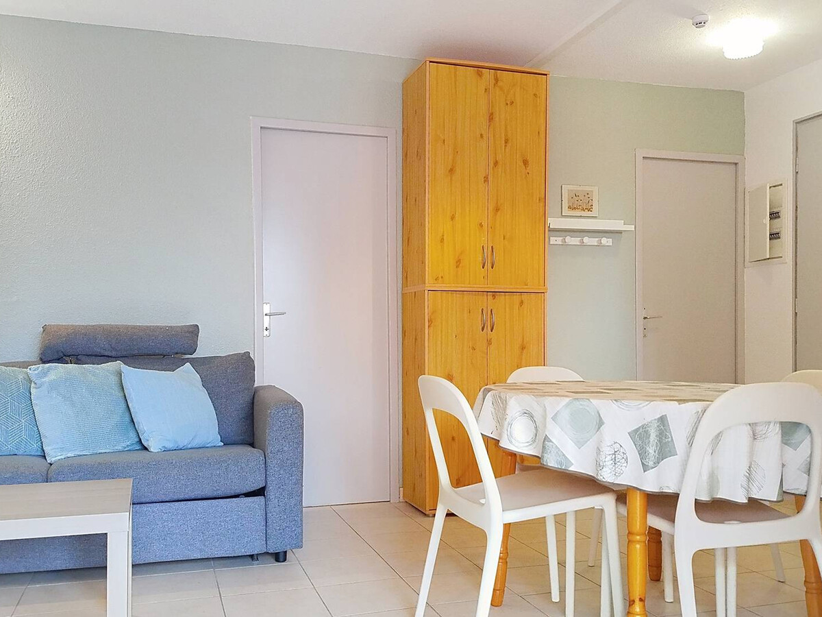 T2 climatisé 30m² à Bormes avec loggia et parking - Photo 4