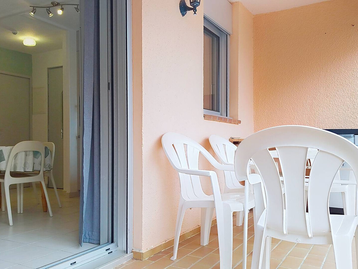 T2 climatisé 30m² à Bormes avec loggia et parking - Photo 12