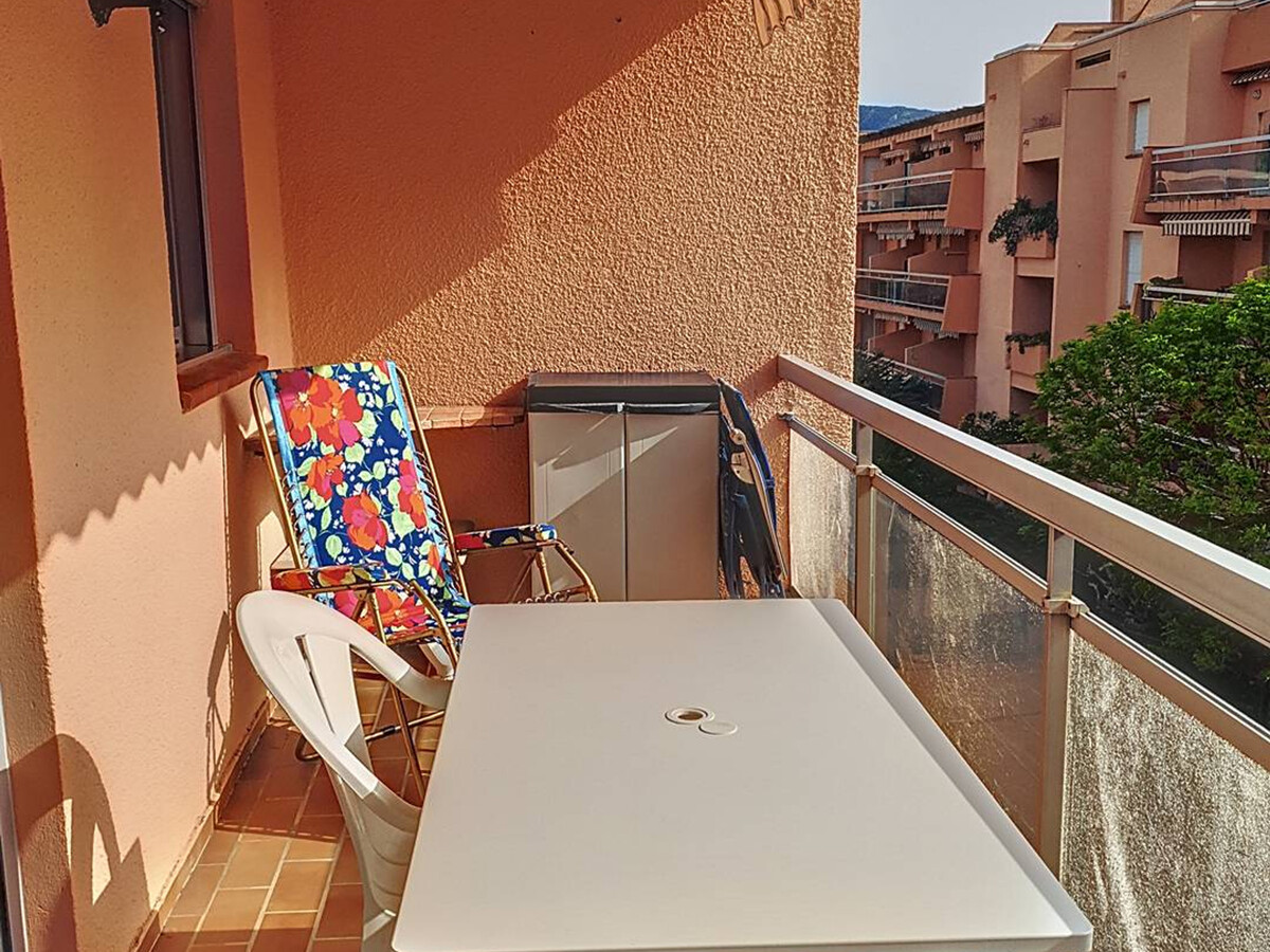 T2 climatisé 30m² à Bormes avec loggia et parking - Photo 13