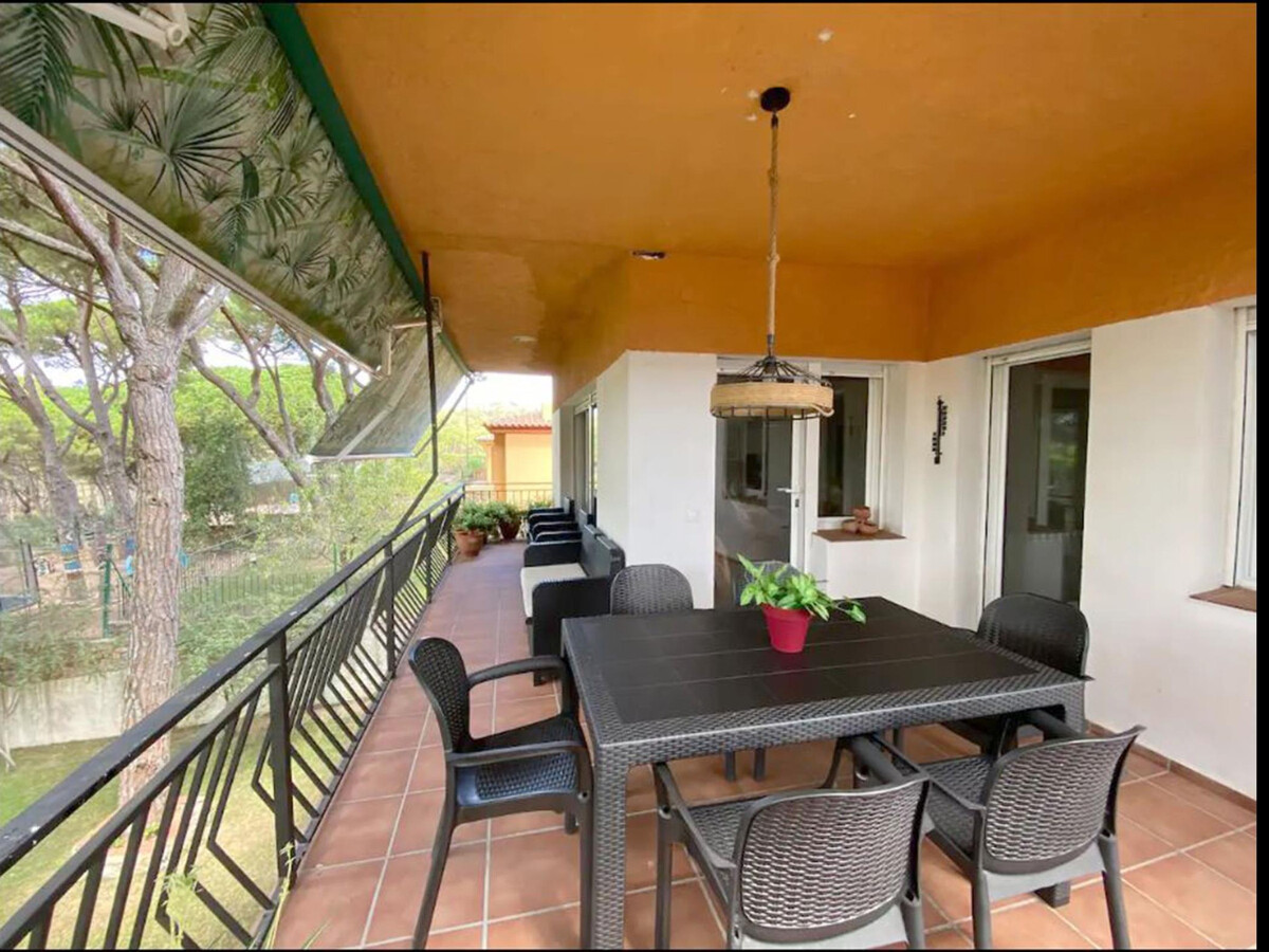 Villa 6 personnes, jardin 660m² à Begur - Photo 2
