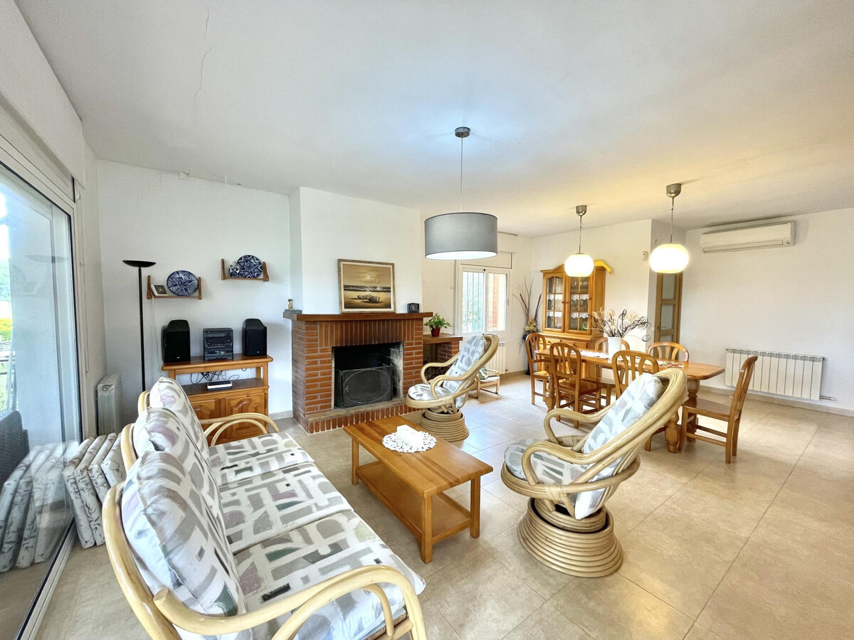 Villa 6 personnes, jardin 660m² à Begur - Photo 12