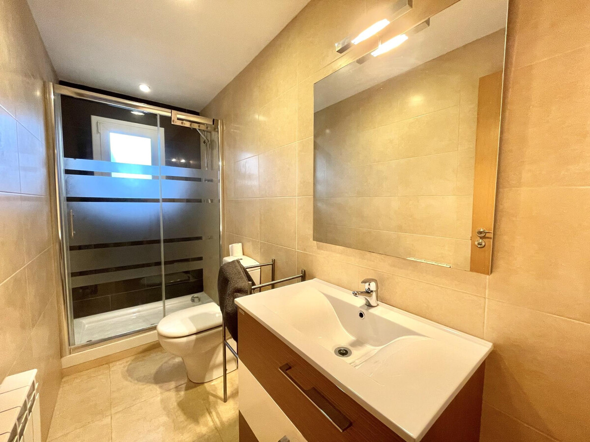 Villa 6 personnes, jardin 660m² à Begur - Photo 25