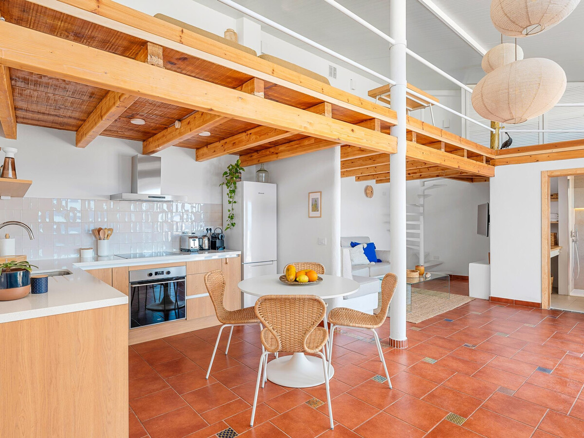 Loft moderne avec terrasse, jacuzzi et vue océan - Photo 8