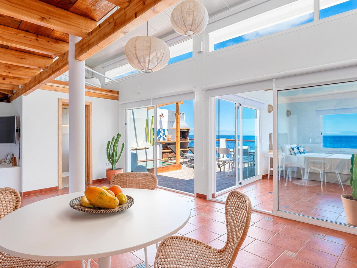Loft moderne avec terrasse, jacuzzi et vue océan - Photo 12