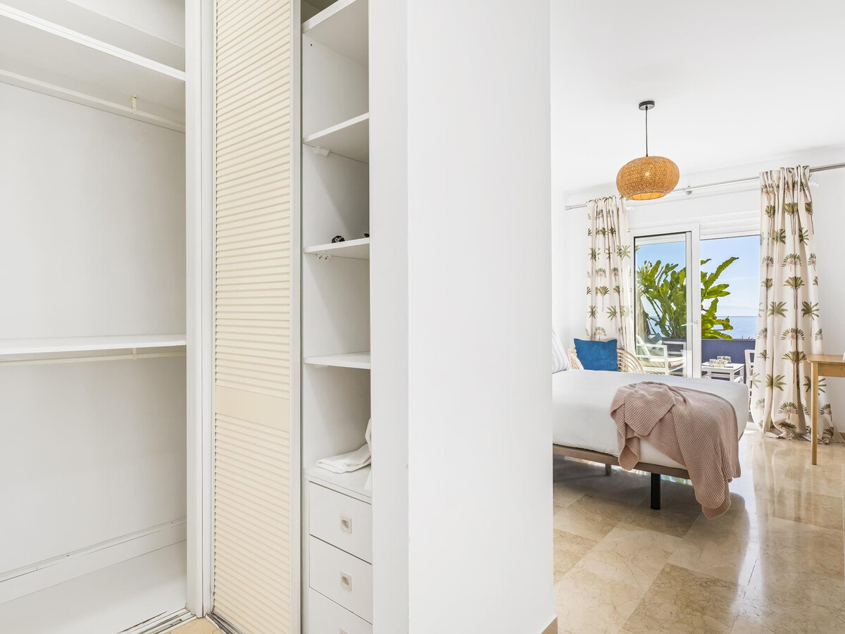 Appartement Playa La Nea, 3 chambres avec vue océan et parking gratuit - Photo 11