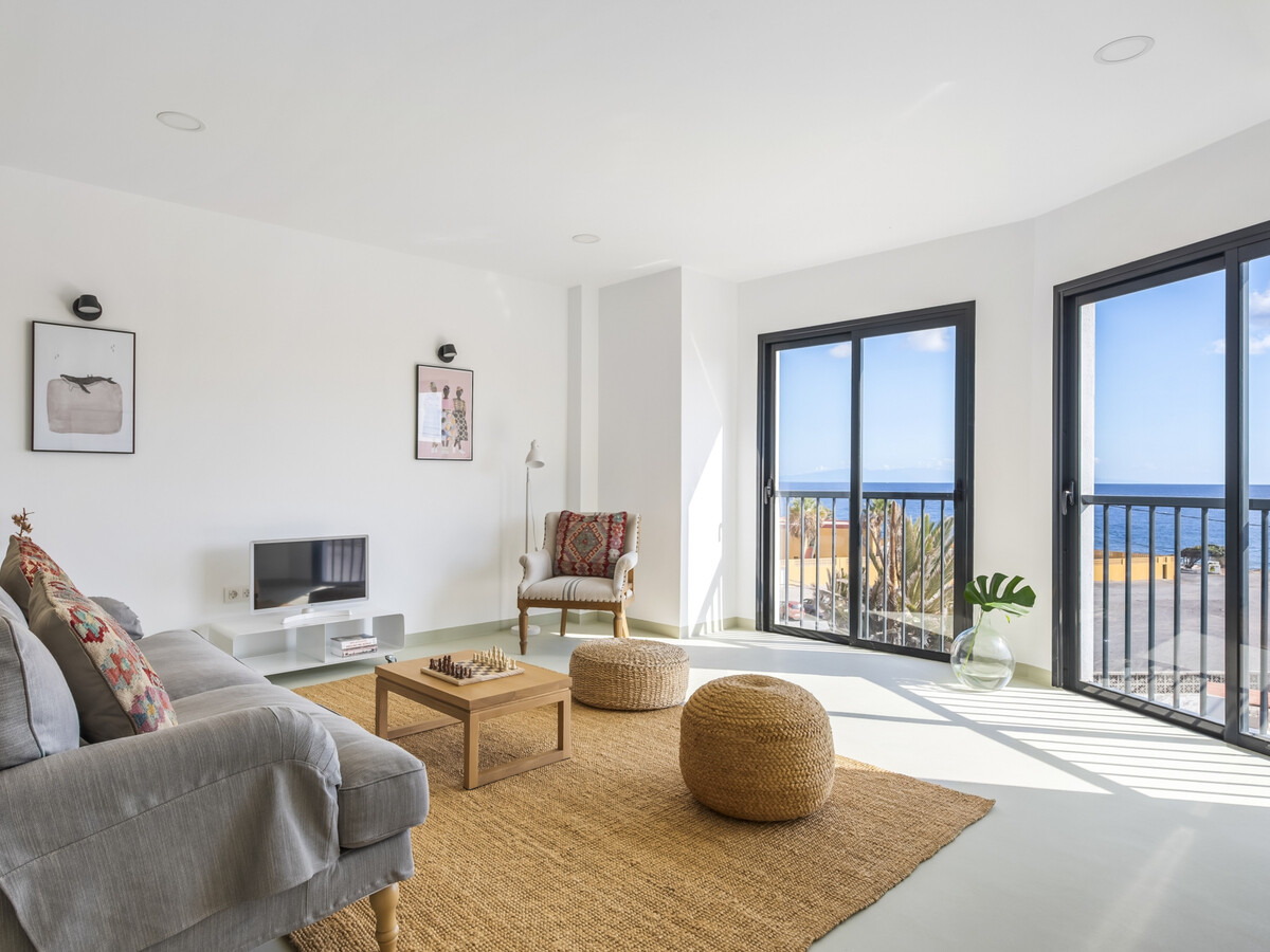 Maison design écologique avec terrasse vue océan à El Porís - Photo 1