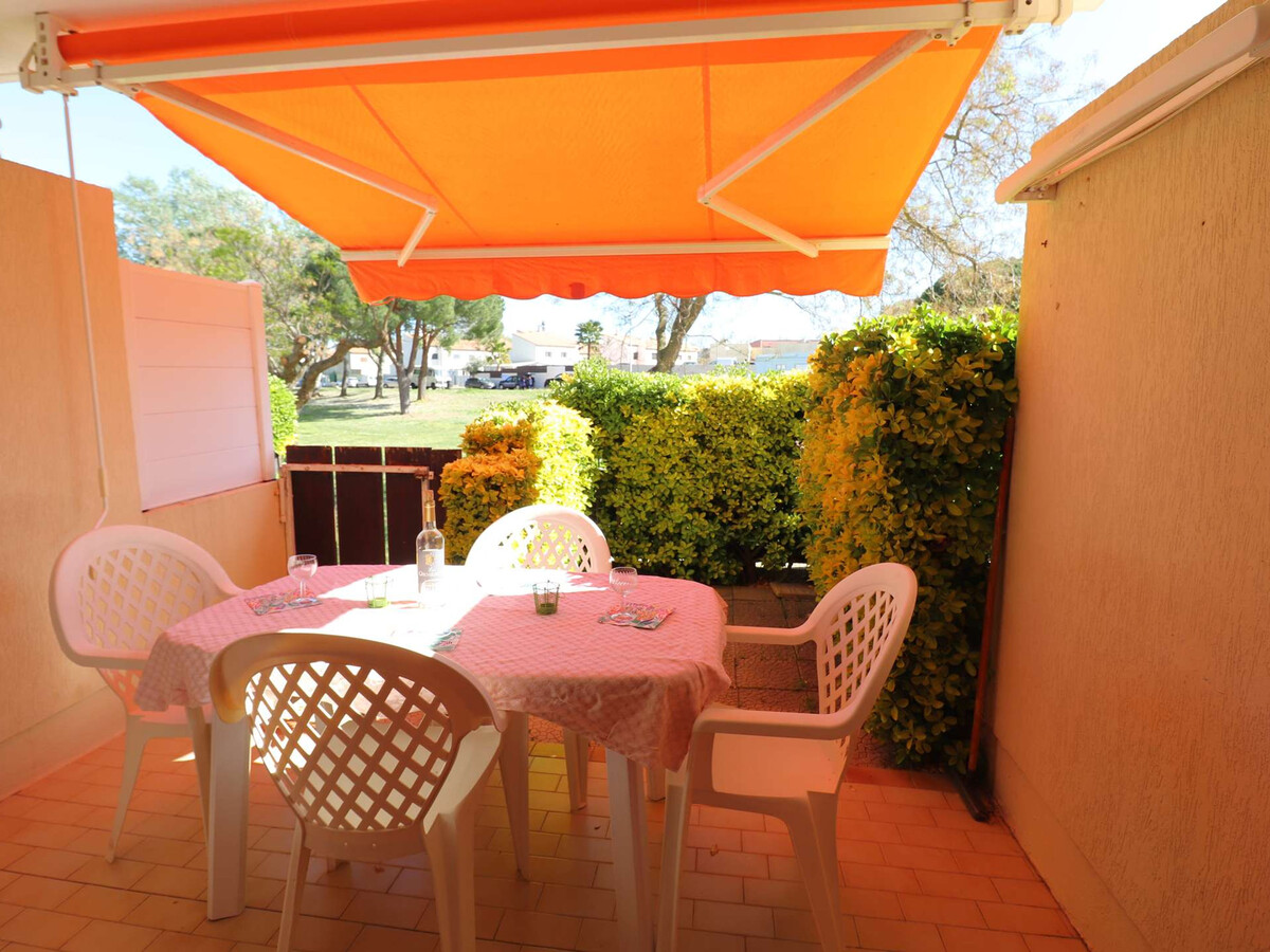 Appartement 2 pièces cabine, plage à 300m, parking - Photo 2
