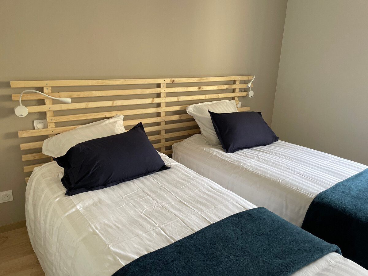 Les Pommiers de Tante Adélie – Gîte 6 chambres piscine spa - Photo 33