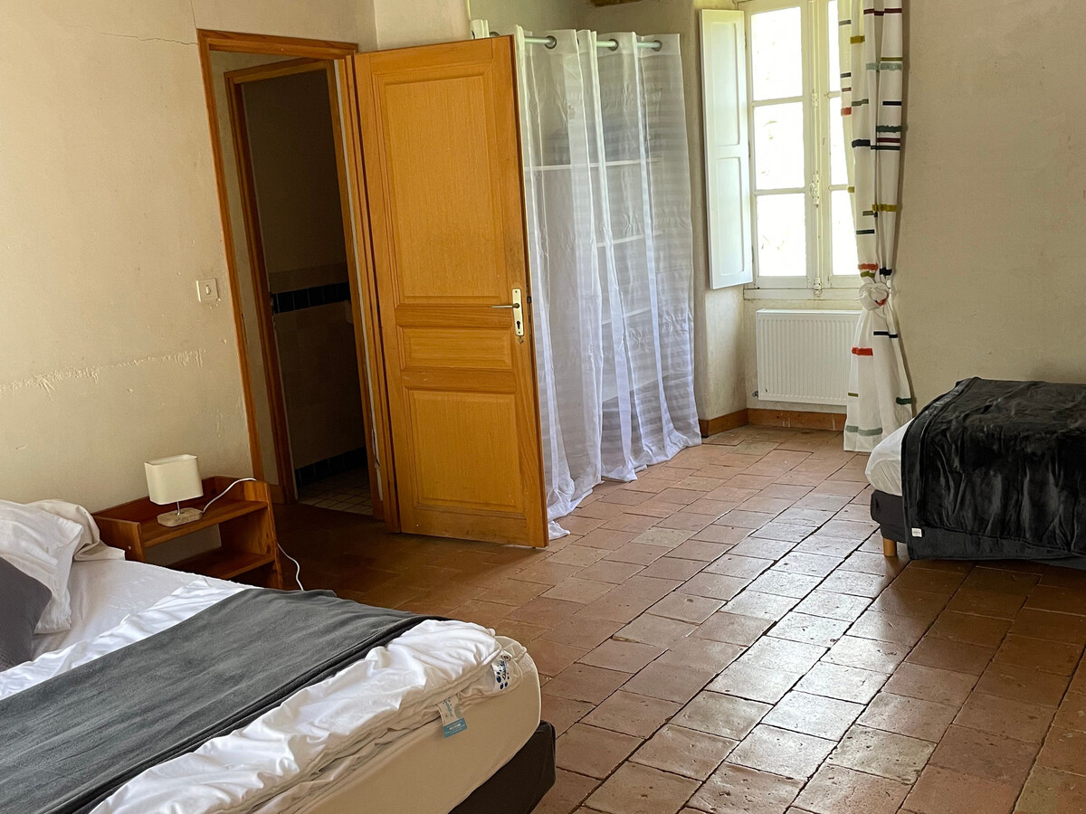 Maison 10 pers. au bord de la rivière à Solesmes - Photo 15