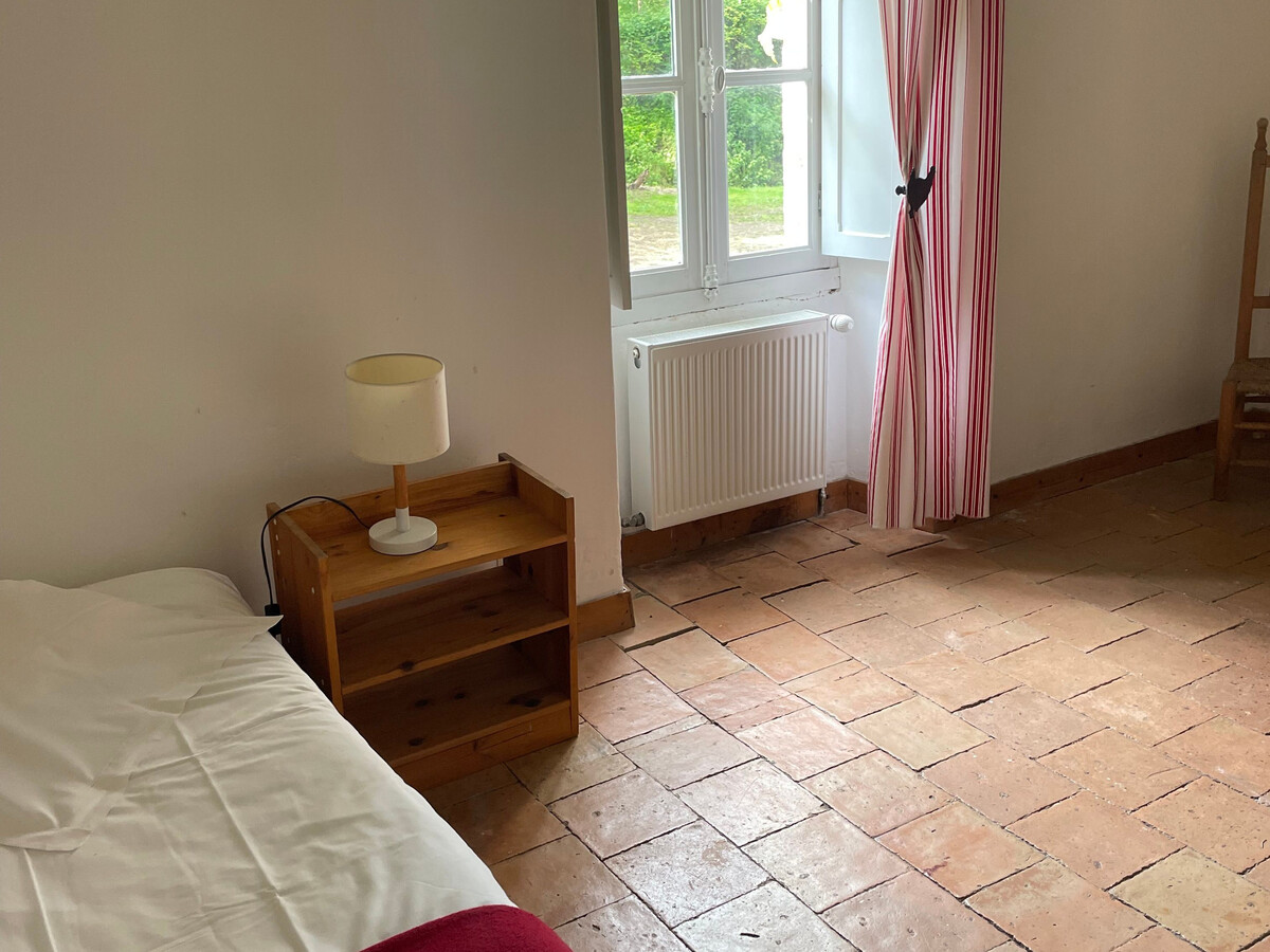 Maison 10 pers. au bord de la rivière à Solesmes - Photo 20