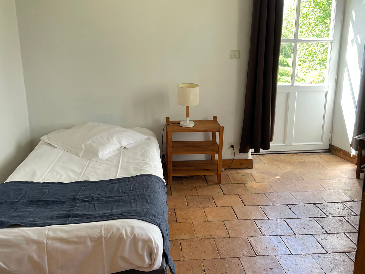 Maison 10 pers. au bord de la rivière à Solesmes - Photo 22