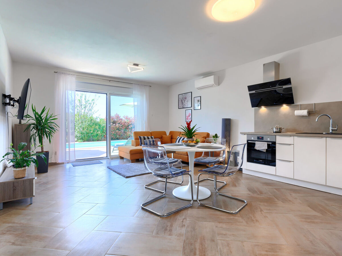 Maison Eja avec piscine privée à Buje - Photo 10