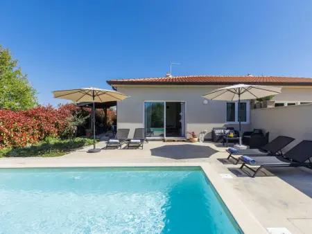 Location maison à Buje Plovanija, Eja