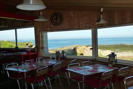 Holiday home in Plougasnou Baie de Morlaix, Maison à Terenez avec Vue sur le Port - Photo 18