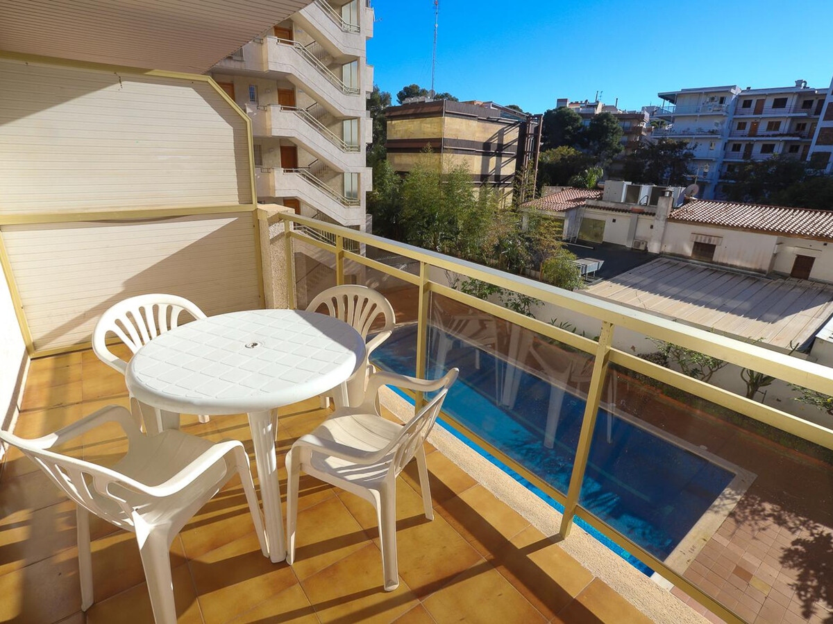Appartement 1 chambre avec terrasse piscine à Salou - Photo 2