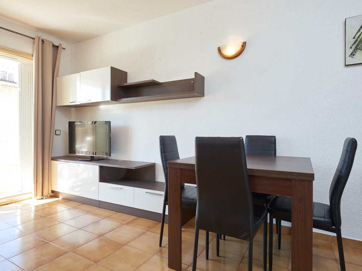 Appartement 1 chambre avec terrasse piscine à Salou - Photo 5