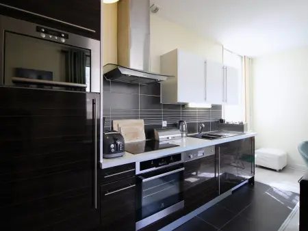 T3 duplex avec parking à La Bourboule, Appartement 5 personnes à La Bourboule - Photo 2
