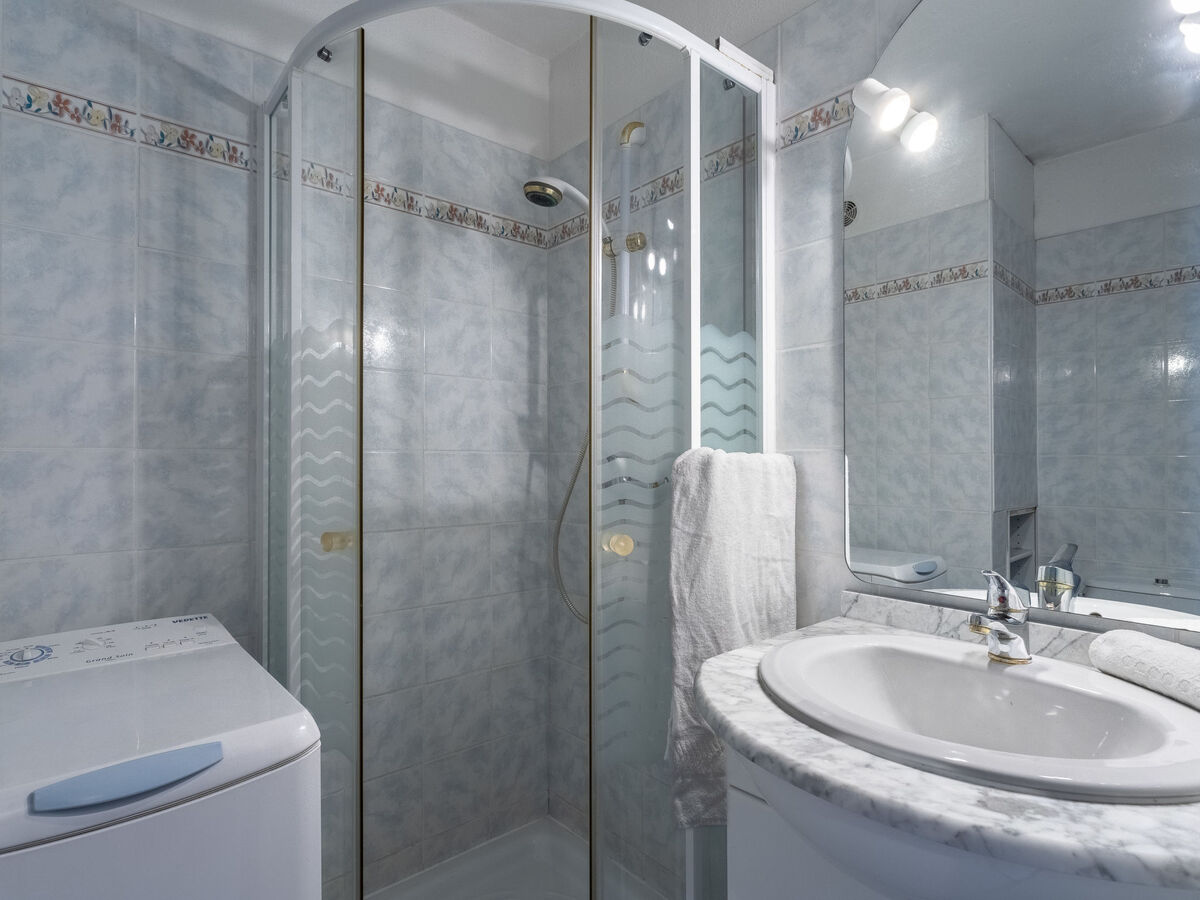 Les Deux Voiles, appartement 2 pièces vue port à Cogolin - Photo 12