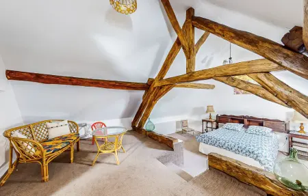 Maison de campagne Lainsecq, 8 personnes, jardin 600 m² : photo 8