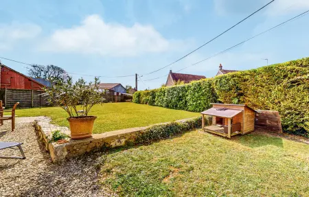 Maison de campagne Lainsecq, 8 personnes, jardin 600 m² : photo 12