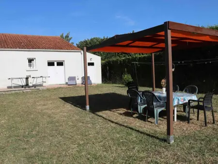 Location maison à Saint Georges d'Oléron, Maison 4 pièces avec grand jardin - 6 couchages, proche plage, Saint Georges dOléron